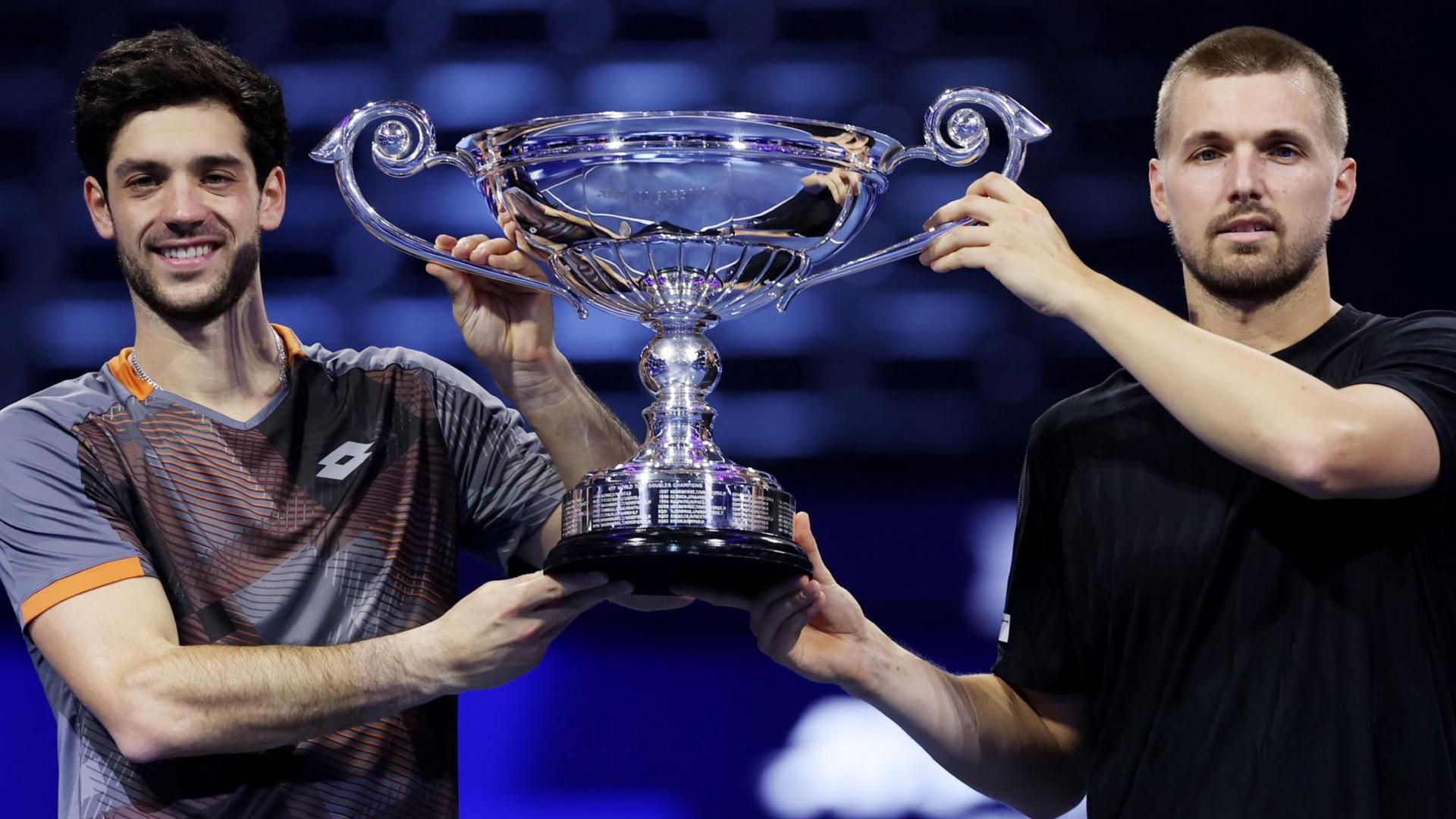 کَش و گلاسپول؛ صدر جدول دونفره جهان در پایان سال ۲۰۲۵